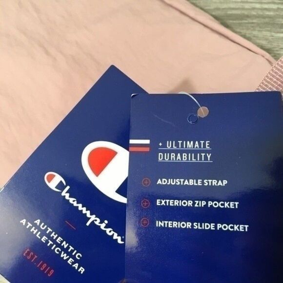 NWT Champion Ultimate‎ Durability pink Crossbody Fanny pack Bag - Picture 8 of 12